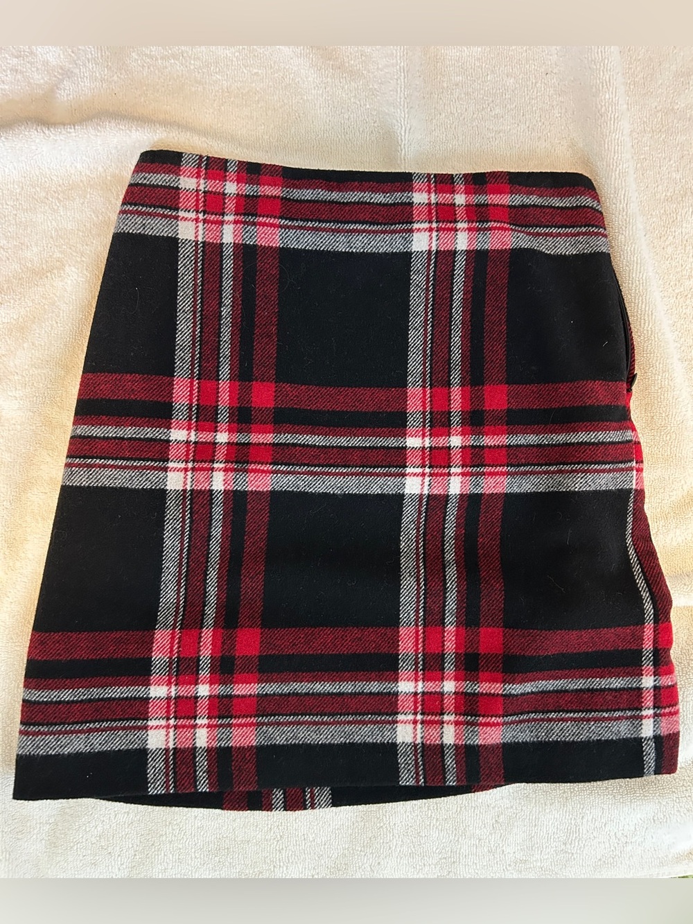Red plaid Talbots pencil skirt